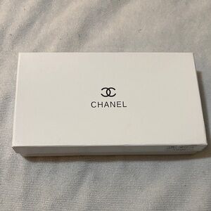 CHANEL Classic White Gift Box